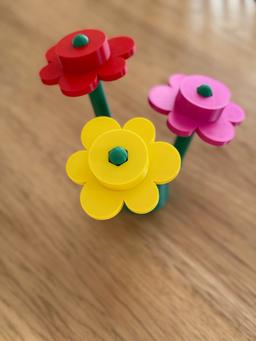 Building Block Flowers Bouquet | 3D Printed Brick Flowers | Mix & Match Colors | Indoor Outdoor Option 2