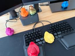 Low Poly Duck 3D Printed Geometric Rubber Ducky Decor - Modern Minimalist Bathroom Figurine Gift 22