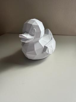 Low Poly Duck 3D Printed Geometric Rubber Ducky Decor - Modern Minimalist Bathroom Figurine Gift 4