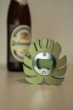 Monstera Leaf Bottle Opener | 3D Printed Beer Opener | Tropical Kitchen Bar Decor | Plant Lover Gift | PETG 3