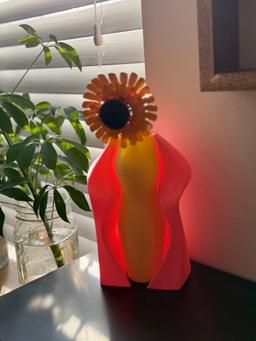 Modern Wave Vase 3D Printed | Two-Piece Sculptural Flower Vase | Colorful Home Decor | Housewarming Gift | Dopamine Decor 6