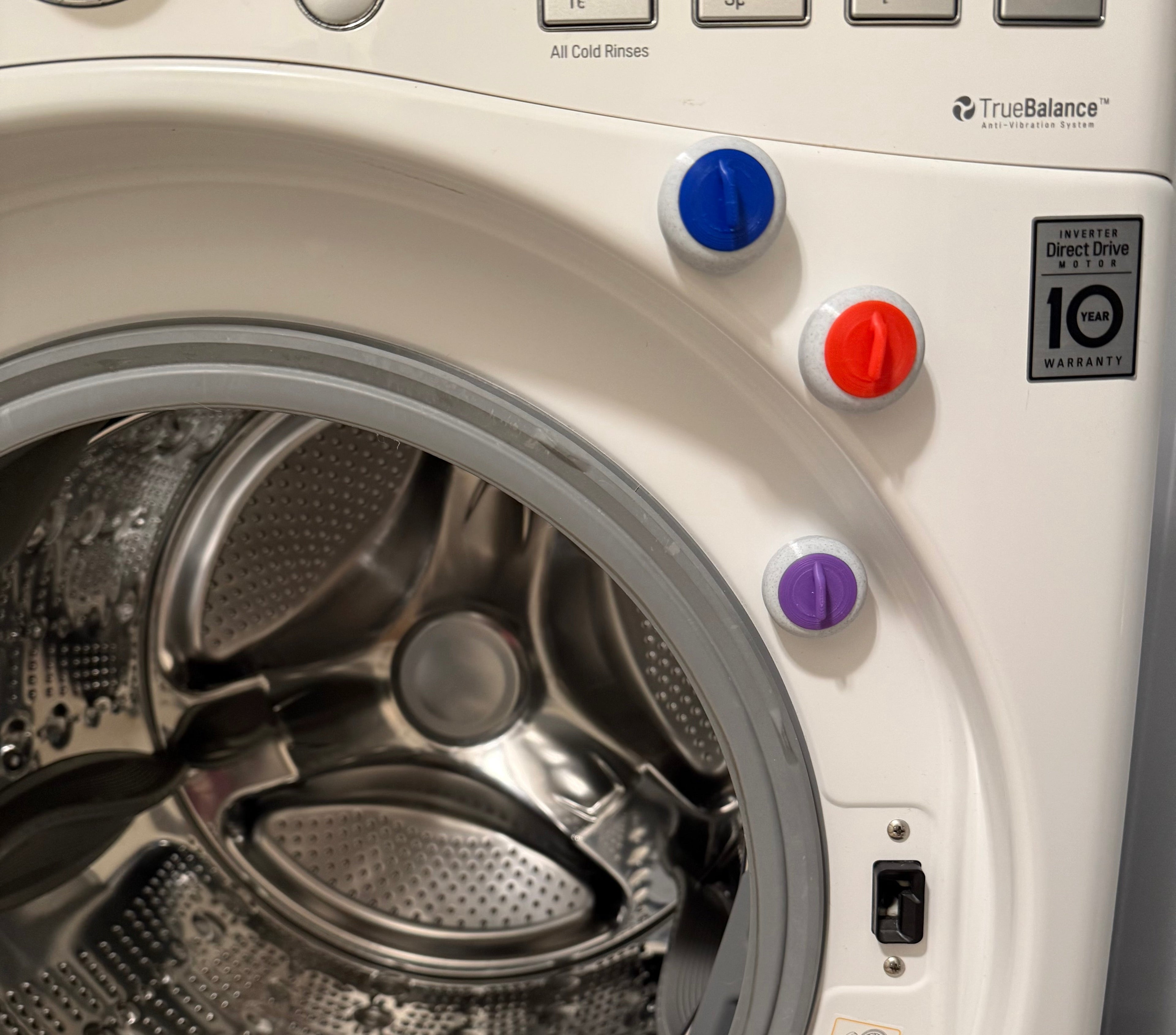 The Definitive Ranking of Household Surfaces by How Badly They Need a Magnet