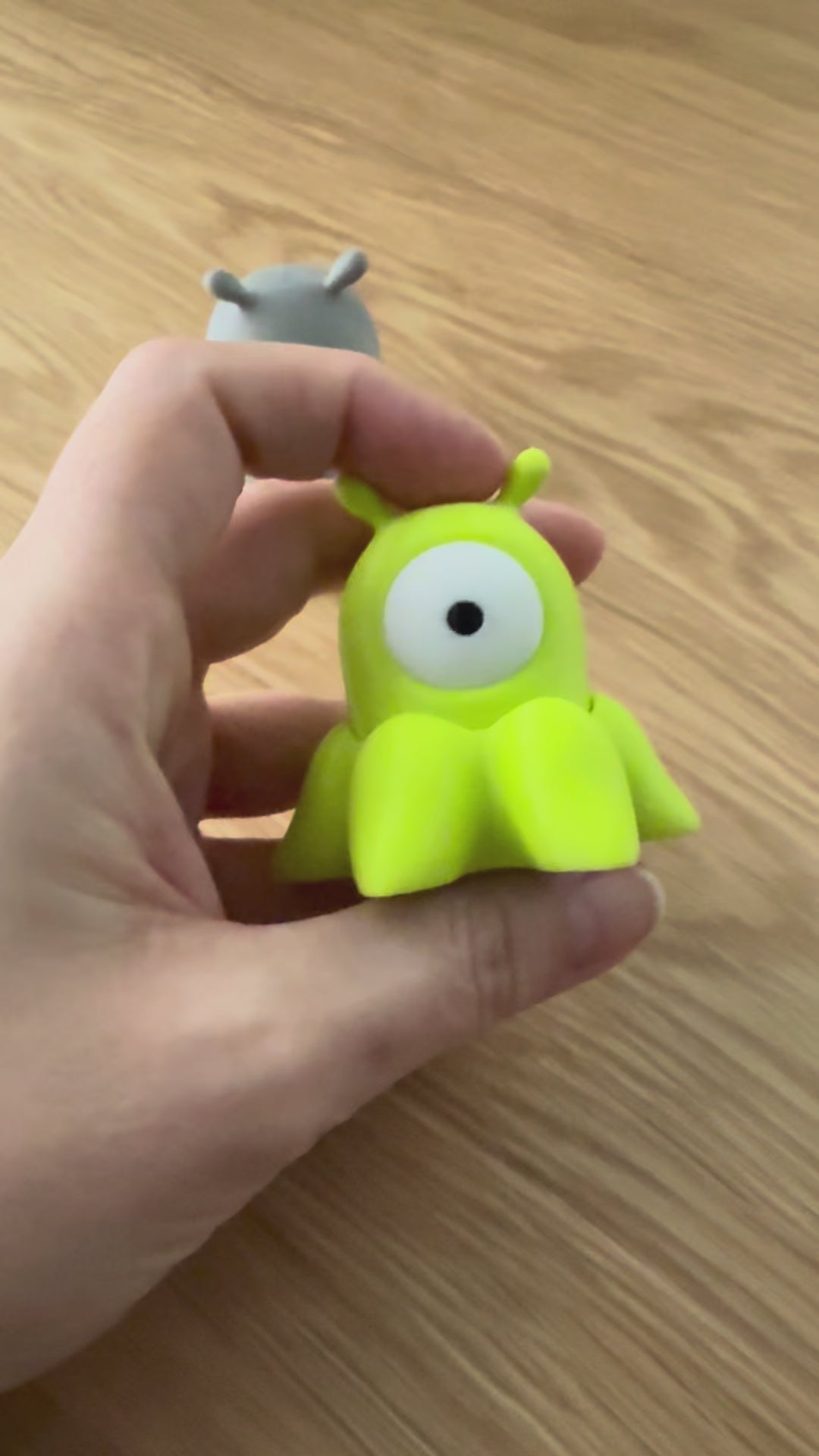 Alien Fidget Clicker, One Eye Monster Fidget Toy, Clicky Fidget Alien Figurine, Desk Toy Gift for Kids Adults, Handmade in USA
